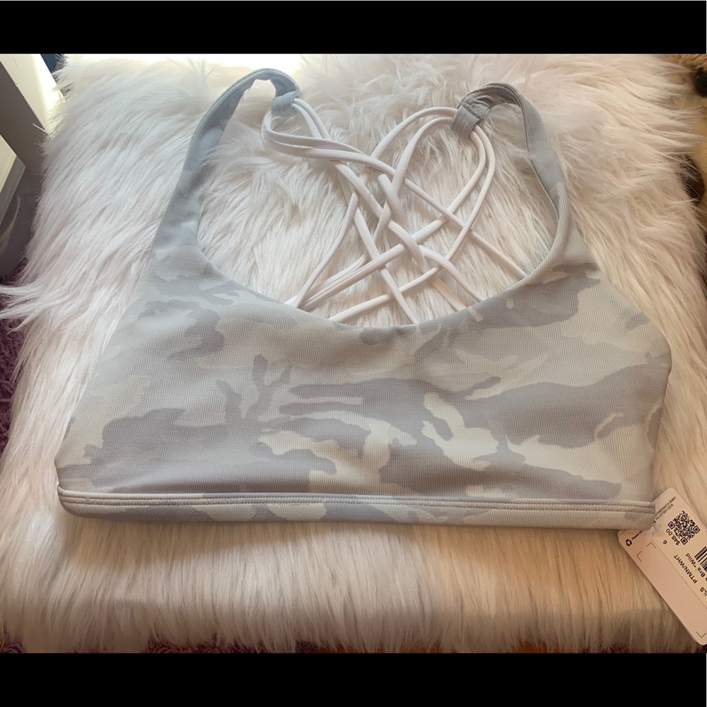 SOLD- FREE TO BE WILD BRA LULU LEMON